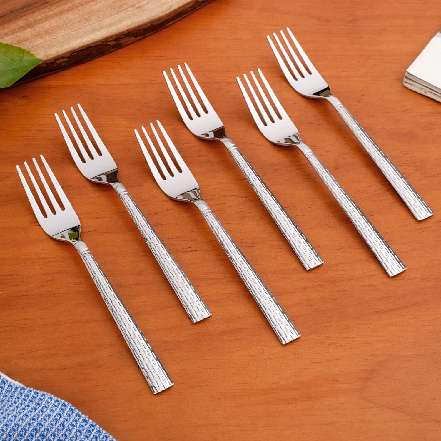 Nestasia Stainless Steel Cutlery Set of 12 (18cm Each) - Image 3